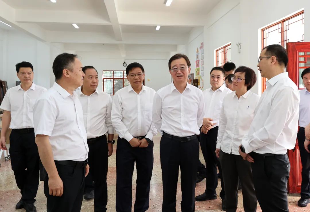 王宁在玉溪市调研时强调：要深化落实习近...
