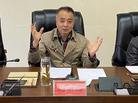 图3   刘绍宏常务副县长作重要讲话.jpg