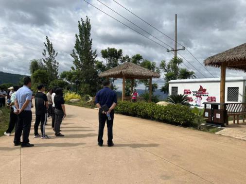 图片9.jpg 图片9.jpg