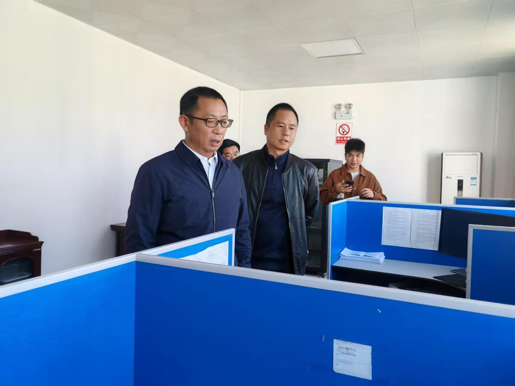 e35c45517a31ed318a86450356faad1a.jpg e35c45517a31ed318a86450356faad1a.jpg